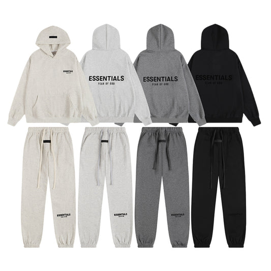 TRACKSUIT ESSENTIALS